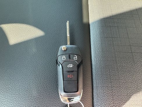 New 2025 Ford Transit 150 Low Roof image 24