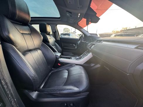 Used 2016 Land Rover Range Rover Evoque SE AWD/4WD image 18