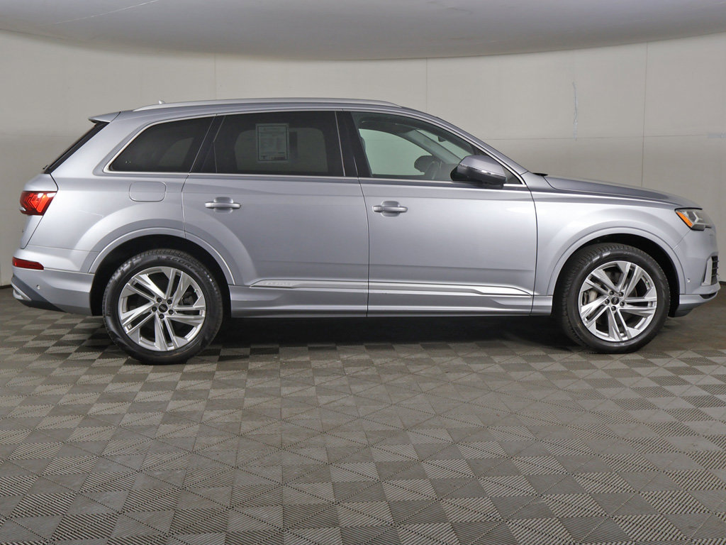 Used 2022 Audi Q7 3.0T Premium Plus AWD/4WD image 22