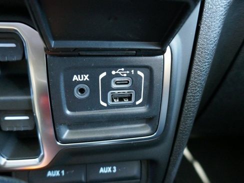 New 2026 Jeep Gladiator Sport image 17