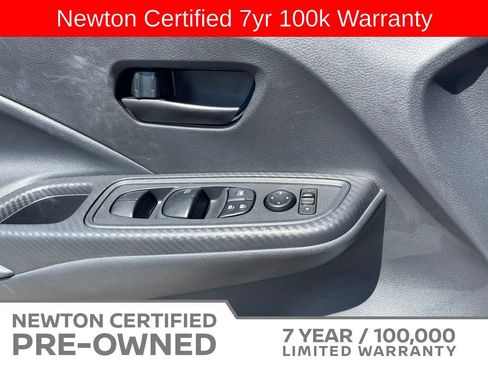 Used 2025 Nissan Versa S w/ Trunk Package FWD image 13