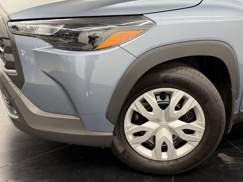 Used 2026 Toyota Corolla Cross L FWD image 5