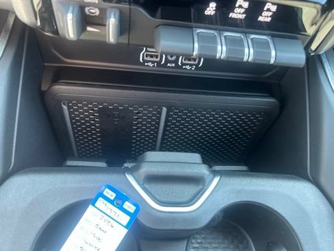New 2026 RAM 1500 Big Horn AWD/4WD image 29