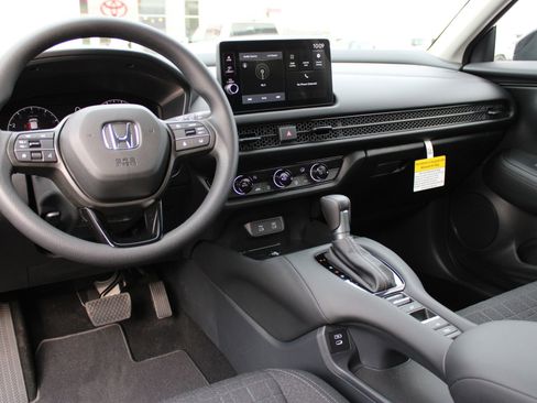 New 2026 Honda HR-V LX image 20