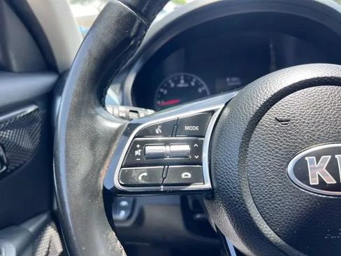 Used 2021 Kia Seltos S FWD image 46