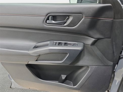 Used 2023 Nissan Pathfinder Rock Creek image 27