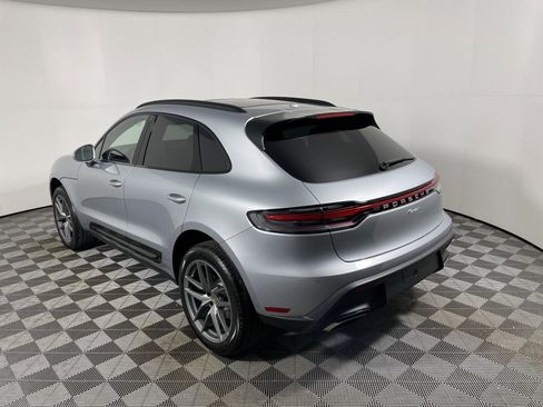 New 2026 Porsche Macan image 3