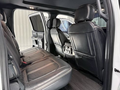 Used 2022 Ford F250 Platinum w/ FX4 Off-Road Package AWD/4WD image 33