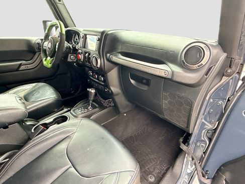 Used 2017 Jeep Wrangler Unlimited Sport AWD/4WD image 33