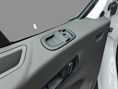 New 2026 Ford Transit 250 148 Medium Roof image 13