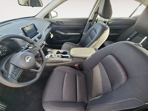 New 2025 Nissan Altima 2.5 S image 9