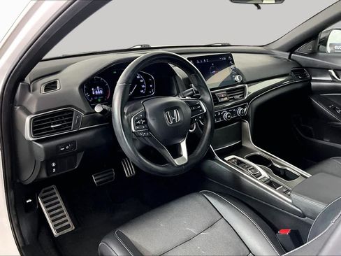 Used 2021 Honda Accord Sport image 16