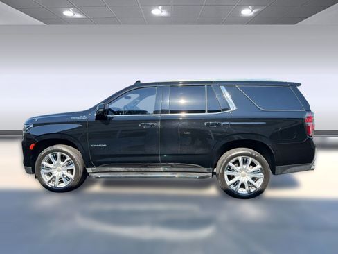 Used 2022 Chevrolet Tahoe High Country w/ Max Trailering Package AWD/4WD image 2