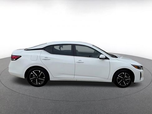Used 2025 Nissan Sentra SV image 15
