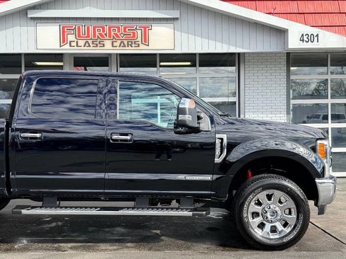 Used 2017 Ford F350 Lariat w/ Lariat Ultimate Package image 12
