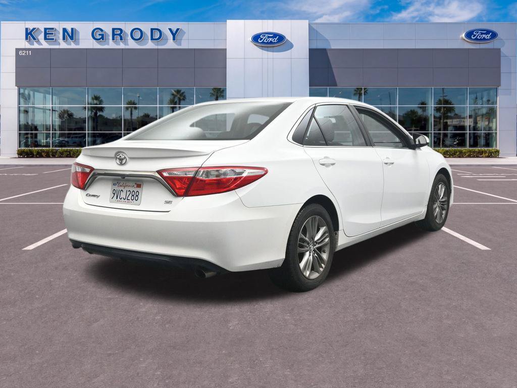Used 2016 Toyota Camry SE FWD image 7