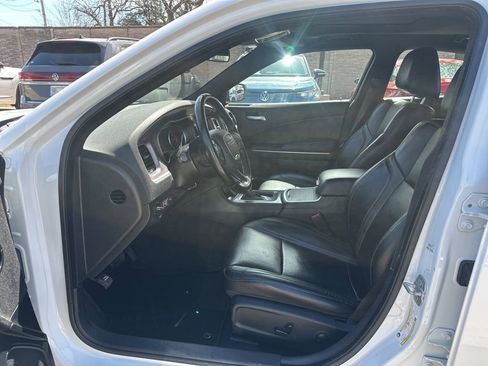 Used 2022 Dodge Charger SXT w/ Leather Interior Group image 14