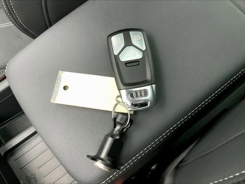 Used 2024 Audi A4 2.0T Premium Plus w/ Premium Plus Package image 15