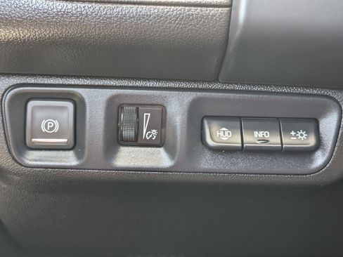 Used 2023 GMC Acadia Denali w/ Denali Ultimate Package AWD/4WD image 19