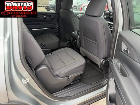New 2026 Chevrolet Traverse LT w/ Driver Confidence Package AWD/4WD image 29