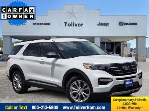 Used 2024 Ford Explorer XLT w/ Equipment Group 202A RWD image 1