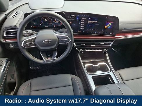 Used 2026 Chevrolet Traverse Z71 AWD/4WD image 4