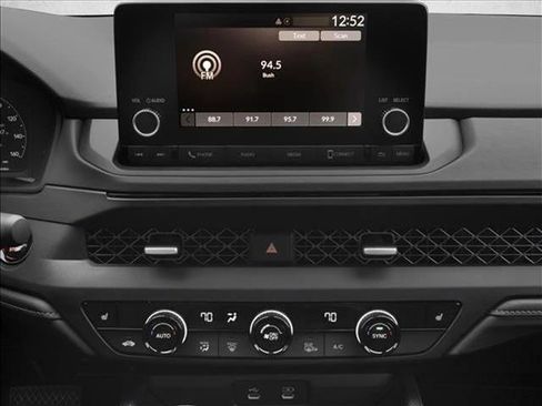 New 2025 Honda Accord SE image 7