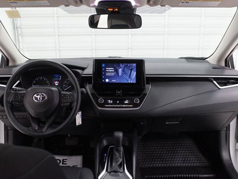 Used 2023 Toyota Corolla LE FWD image 25