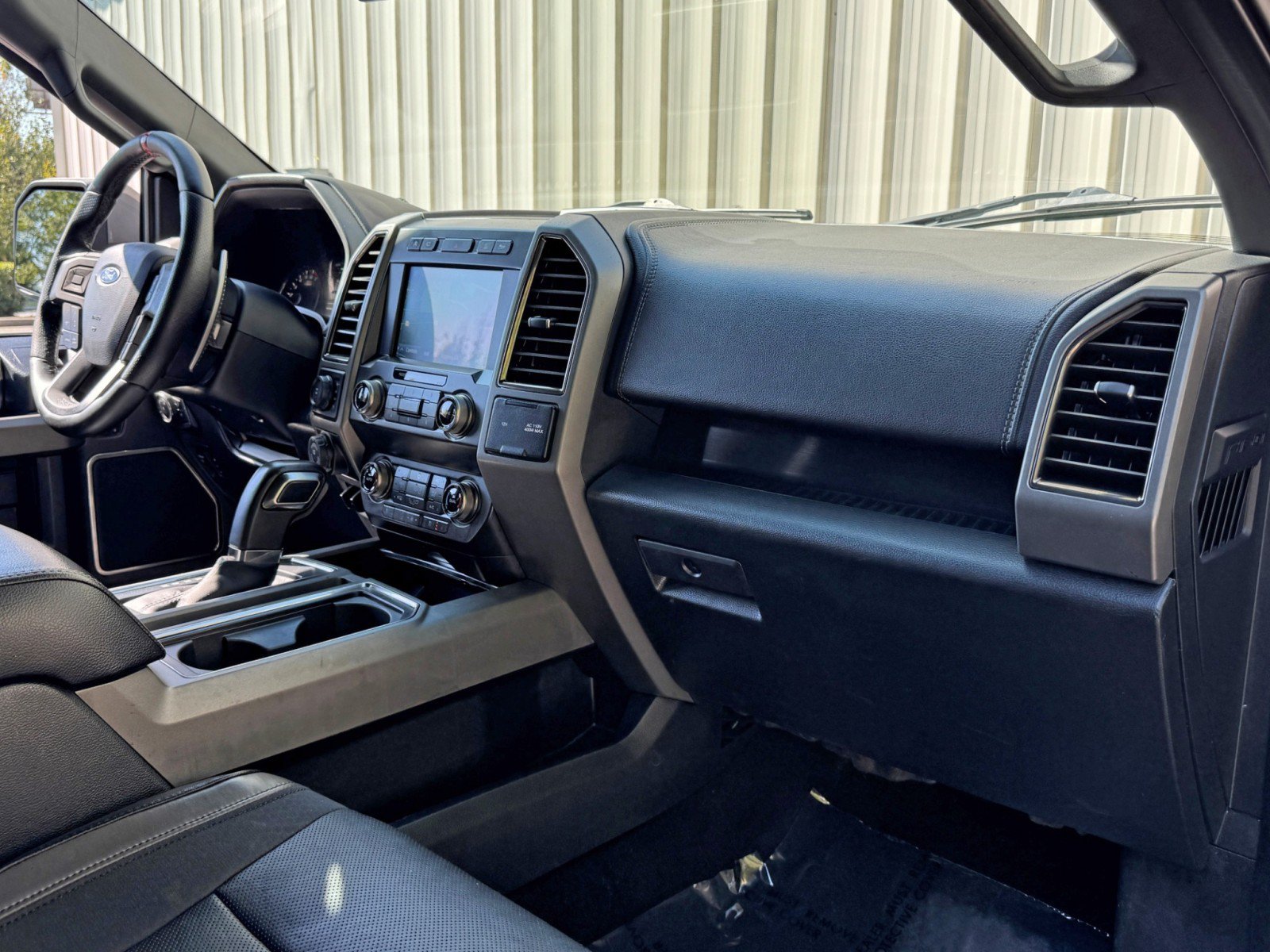Used 2019 Ford F150 Raptor w/ Equipment Group 802A Luxury AWD/4WD image 13