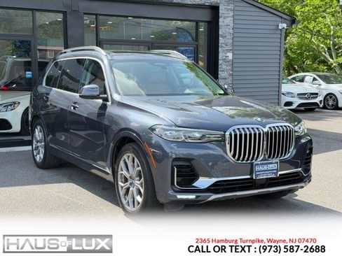 Used 2019 BMW X7 xDrive50i w/ Premium Package AWD/4WD image 4