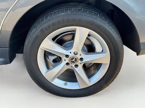 Used 2018 Mercedes-Benz GLE 350 w/ Premium 1 Package image 31