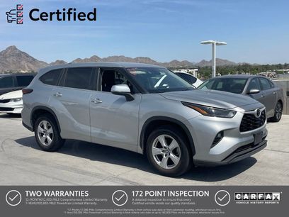 Used 2024 Toyota Highlander LE