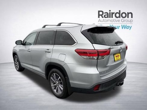Used 2018 Toyota Highlander XLE AWD/4WD image 33