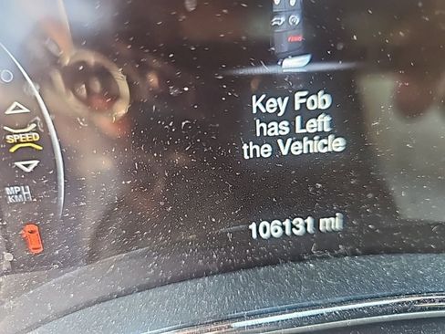 Used 2015 Jeep Grand Cherokee Overland w/ Advanced Technology Group image 7