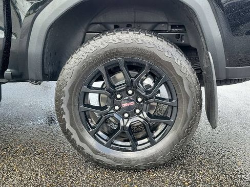 Used 2026 GMC Canyon Denali w/ LPO, Denali Black Edition AWD/4WD image 29