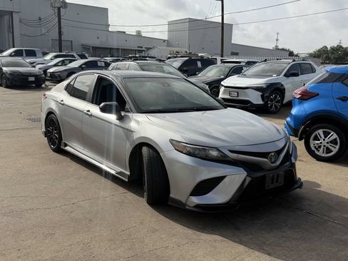 Used 2020 Toyota Camry TRD FWD image 3