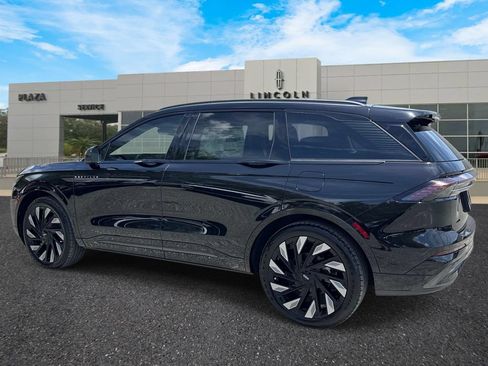 New 2026 Lincoln Nautilus Reserve AWD/4WD image 5