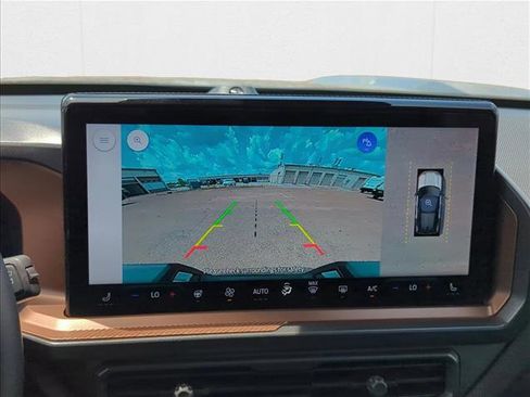 New 2025 Ford Bronco Sport Outer Banks w/ Outer Banks Tech Package+ image 12