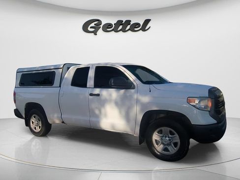 Used 2016 Toyota Tundra SR w/ Tow Package RWD image 3
