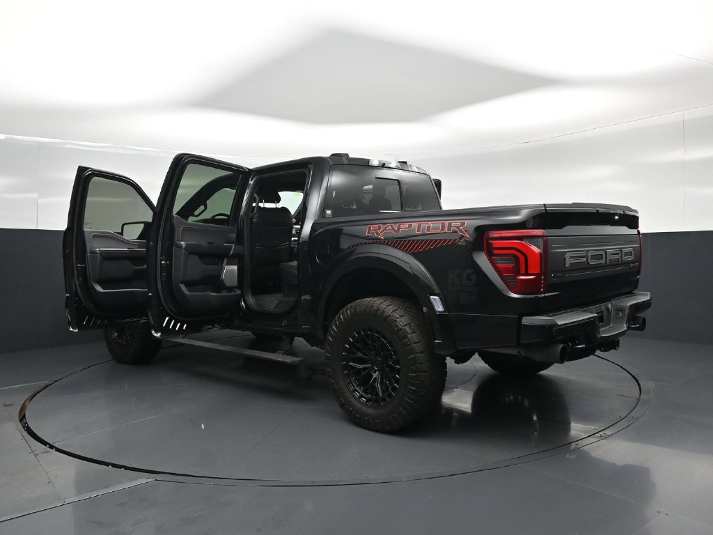 Used 2024 Ford F150 Raptor AWD/4WD image 33