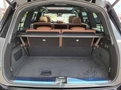New 2025 Mercedes-Benz GLS 450 4MATIC image 10