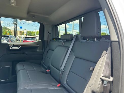 New 2026 GMC Sierra 1500 SLT w/ SLT Premium Package AWD/4WD image 30