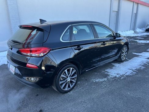 Used 2018 Hyundai Elantra GT w/ Style Package 02 image 5