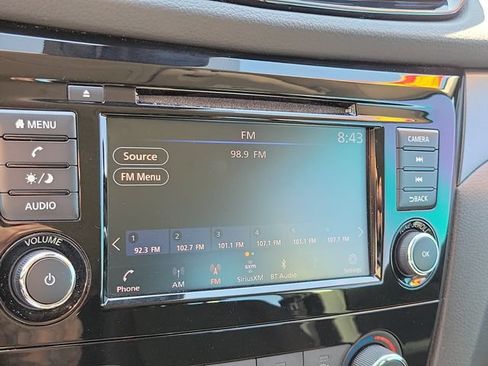 Used 2021 Nissan Rogue Sport S FWD image 25