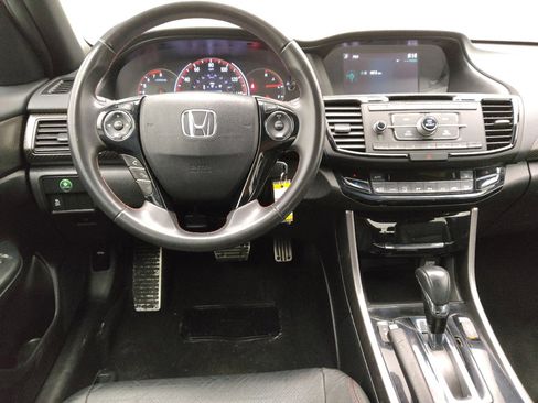 Used 2017 Honda Accord Sport Special Edition image 22