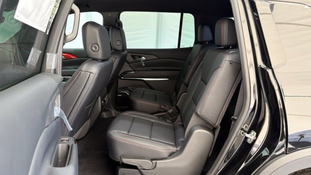 New 2026 Chevrolet Traverse Z71 w/ Enhanced Driving Package AWD/4WD image 25
