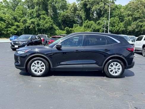 Used 2023 Ford Escape Active FWD image 3