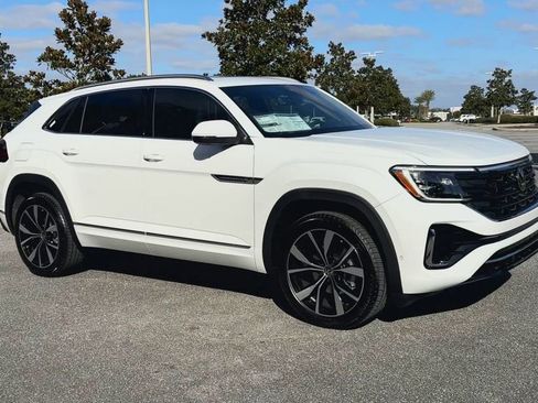 New 2026 Volkswagen Atlas Cross Sport SEL Premium R-Line image 2