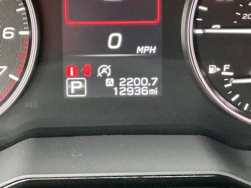 Certified 2025 Subaru Outback Premium AWD/4WD image 31