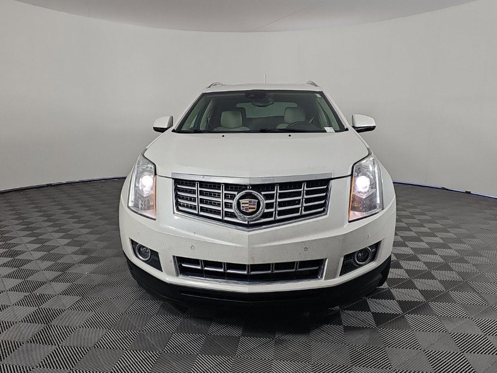 Used 2016 Cadillac SRX Premium w/ Trailering Package FWD image 2